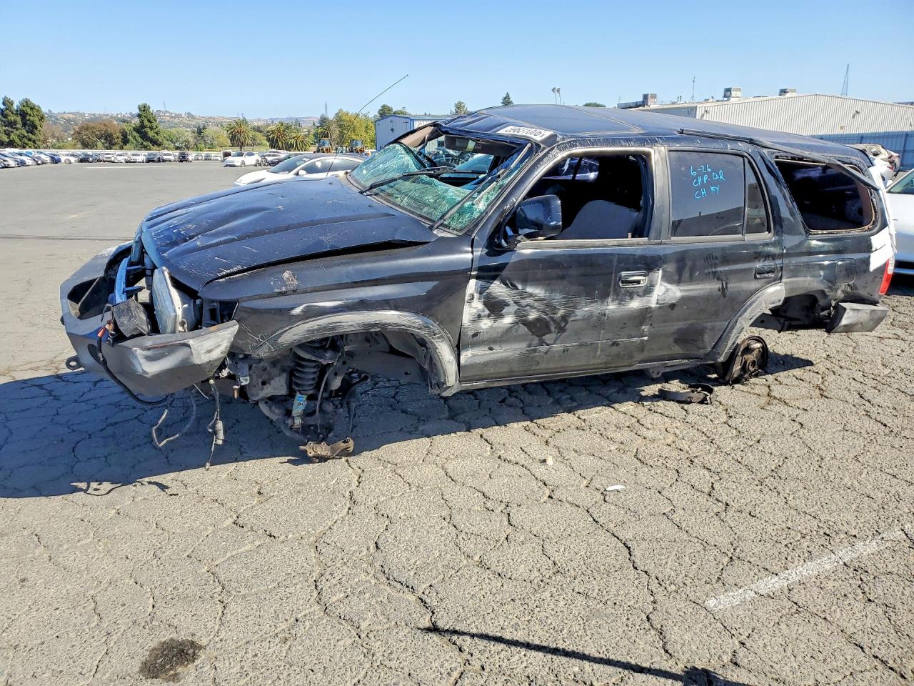 JT3HN86R4Y0266405 · 2000 TOYOTA 4RUNNER