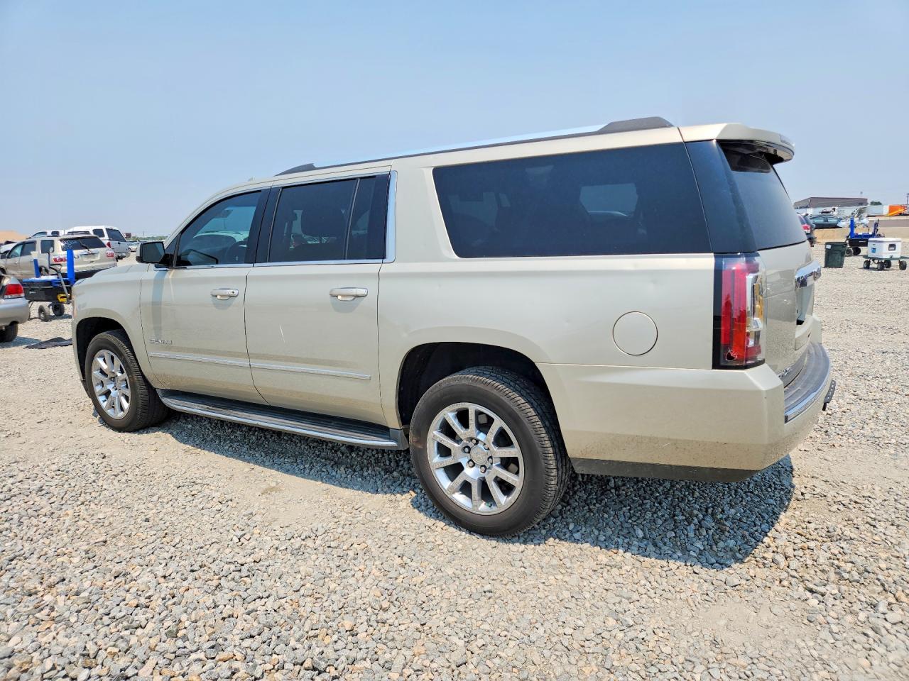 1GKS2HKJ0HR147583 · 2017 GMC YUKON XL · 2/13