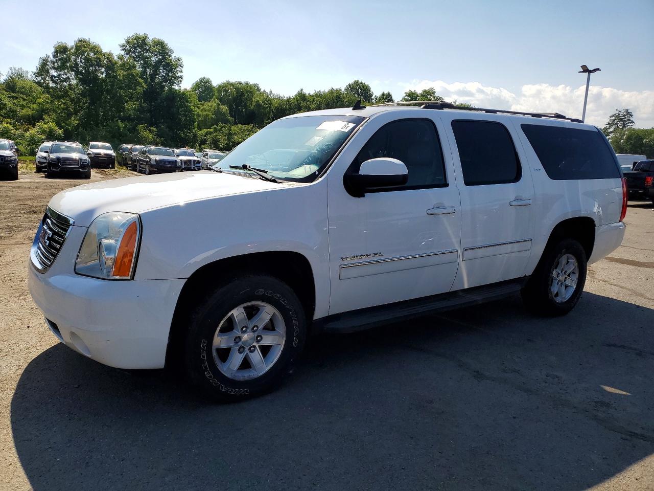 1GKS2KE73ER148915 · 2014 GMC YUKON XL