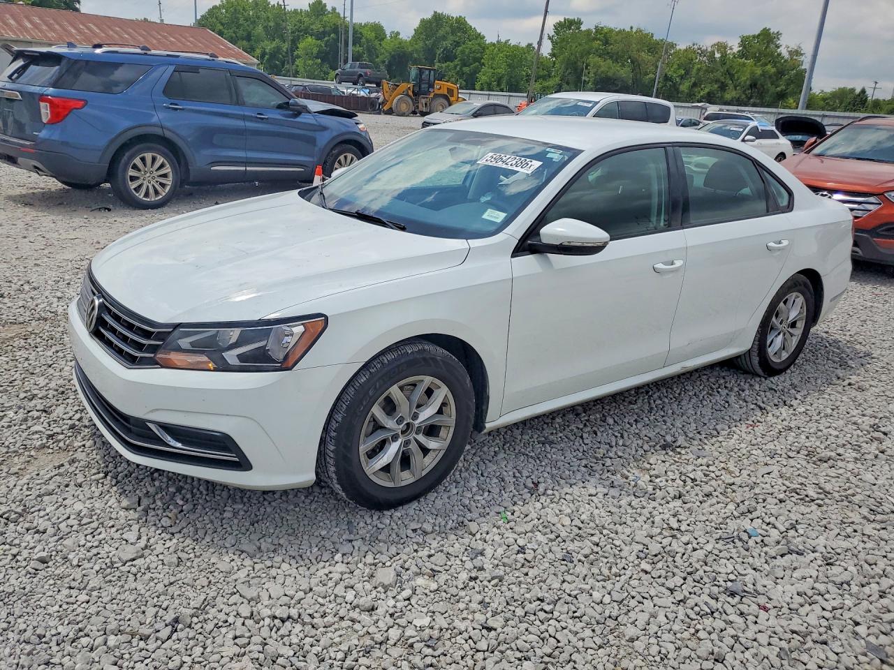 2018 VOLKSWAGEN PASSAT
