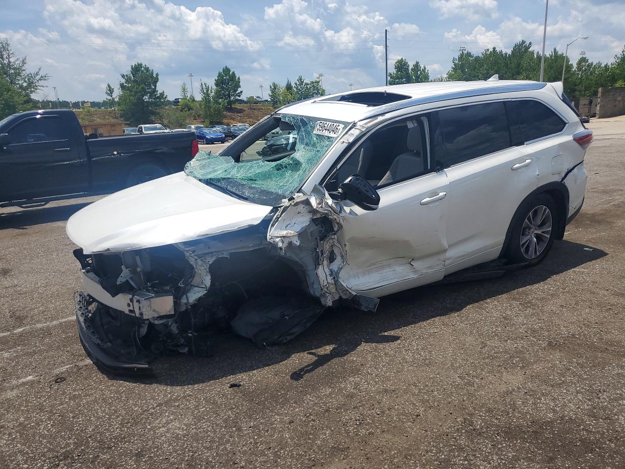 5TDJKRFH7FS077535 · 2015 TOYOTA HIGHLANDER