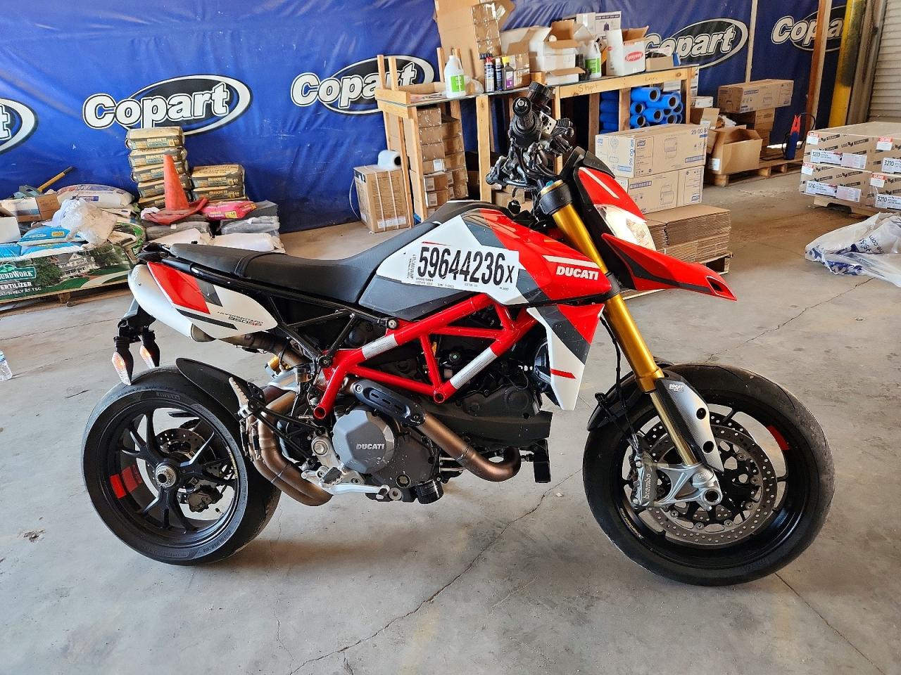 2025 DUCATI HYPERMOTARD