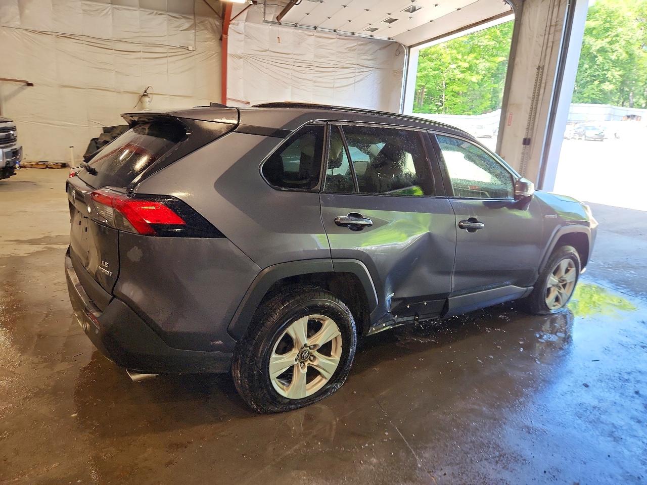 4T3MWRFV2LU007801 · 2020 TOYOTA RAV4 · 3/14
