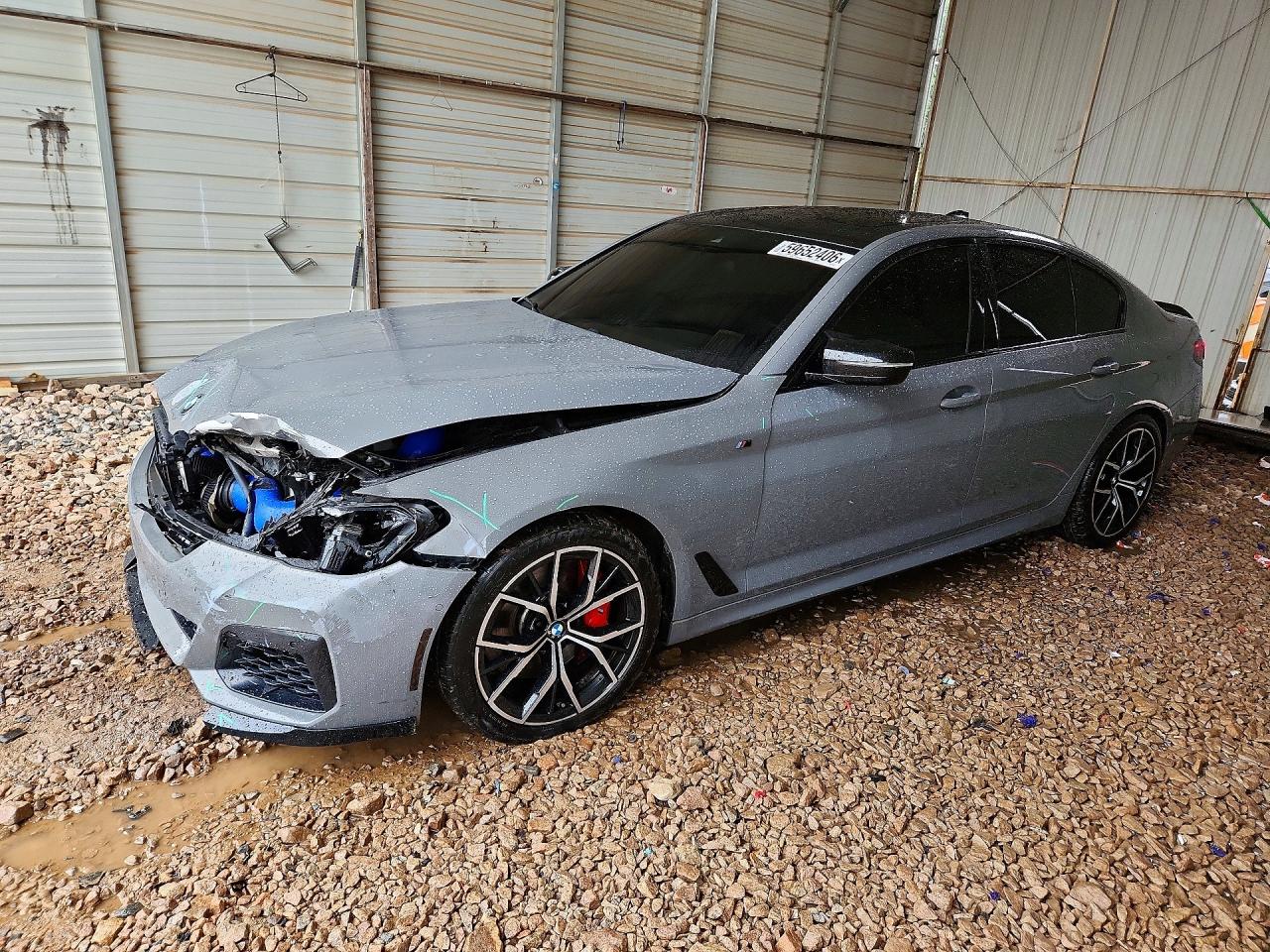 WBA13BK04MCH00208 · 2021 BMW M550XI
