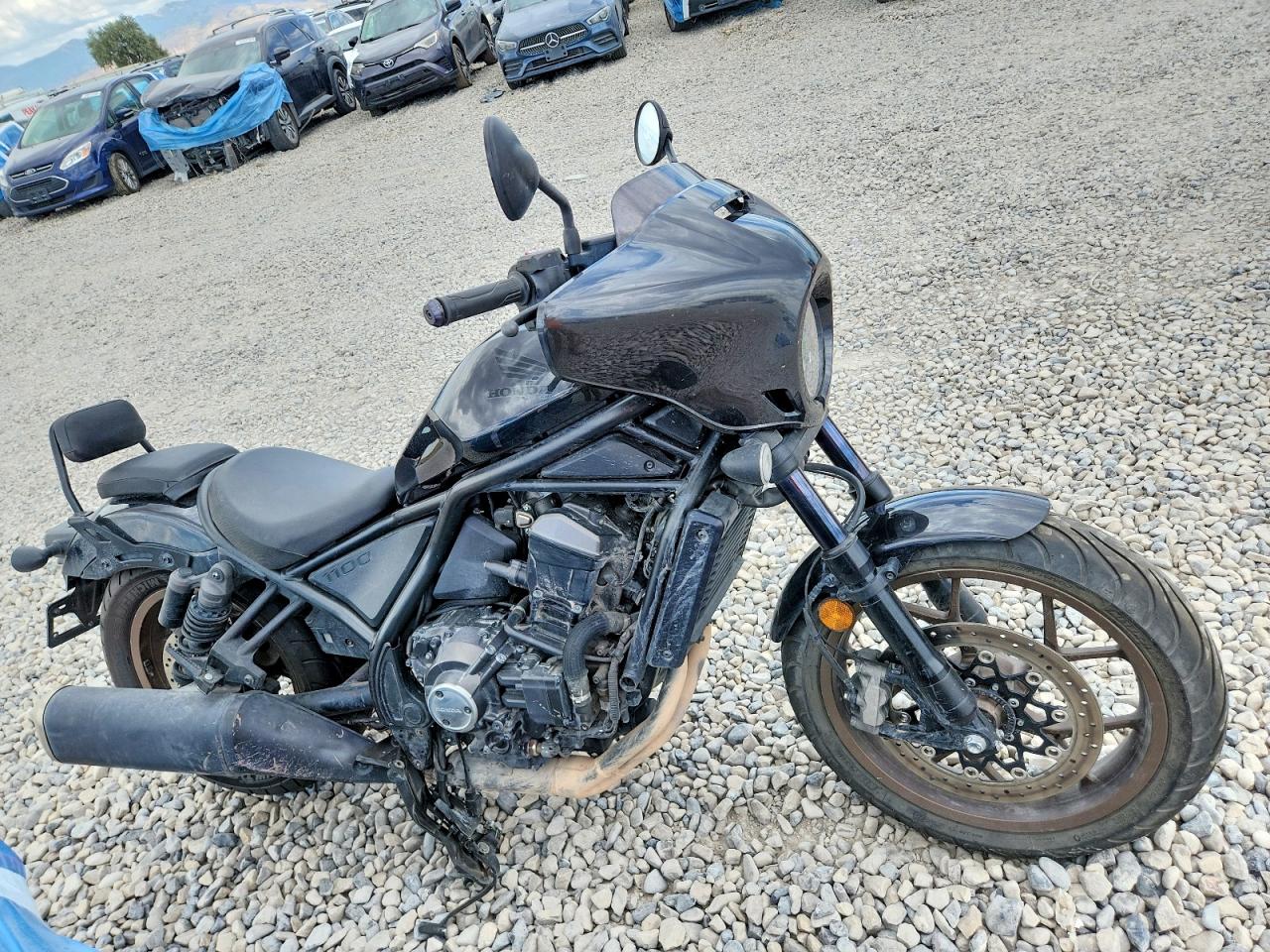 JH2SC8368RK300117 · 2024 HONDA CMX1100