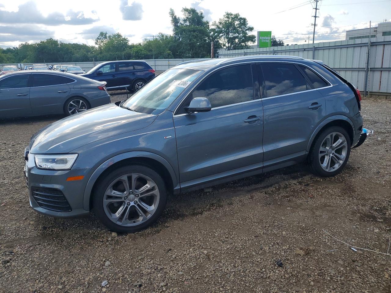 2017 AUDI Q3