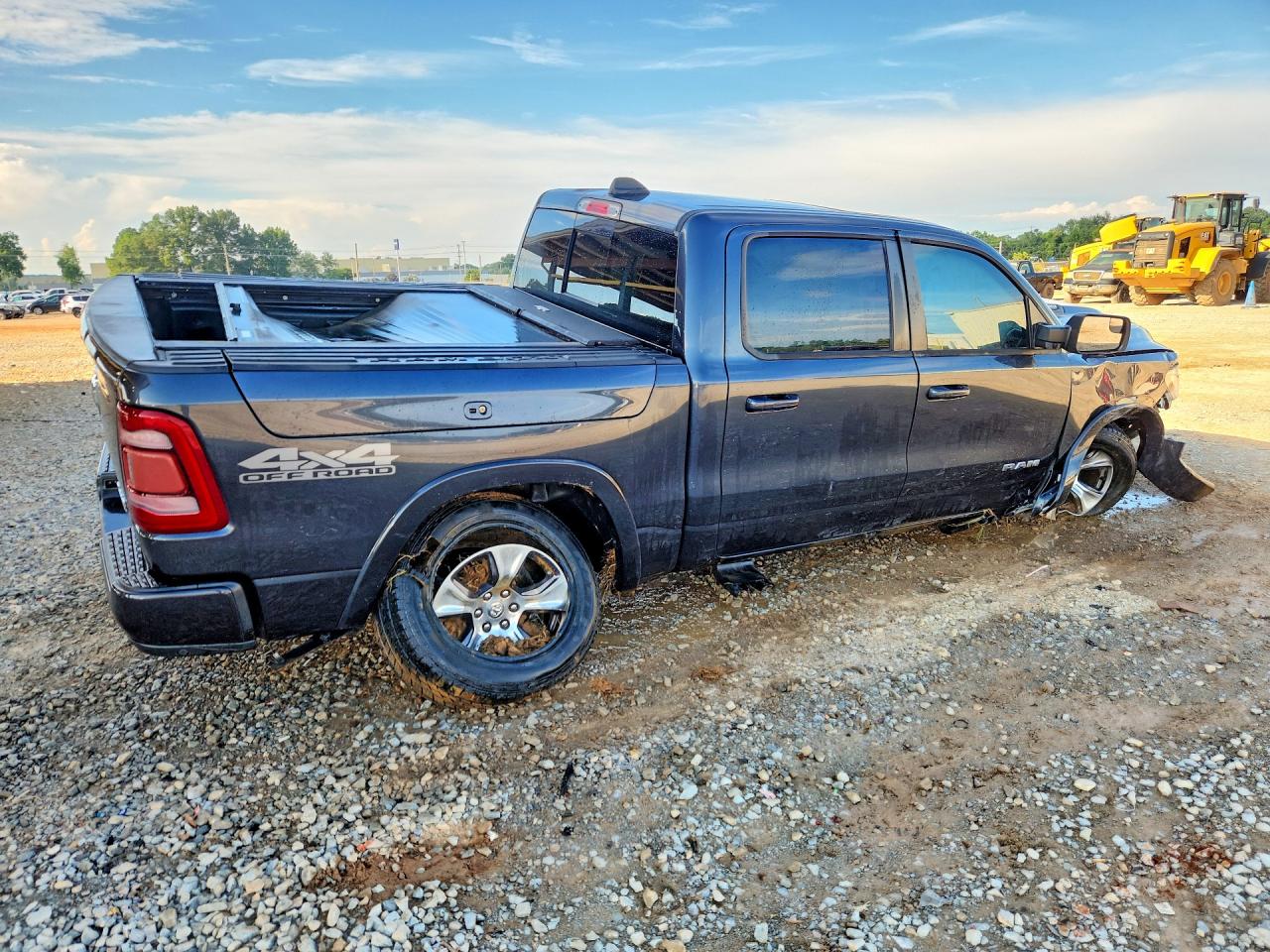 1C6SRFJT9KN726933 · 2019 RAM 1500 · 3/13