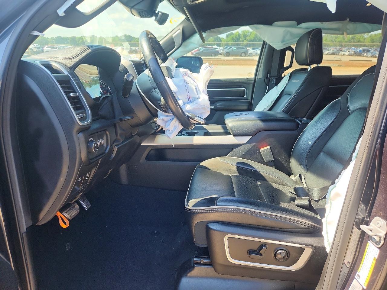 1C6SRFJT9KN726933 · 2019 RAM 1500 · 7/13