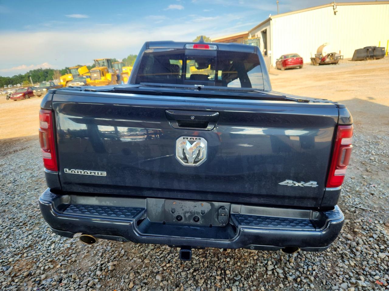 1C6SRFJT9KN726933 · 2019 RAM 1500 · 6/13