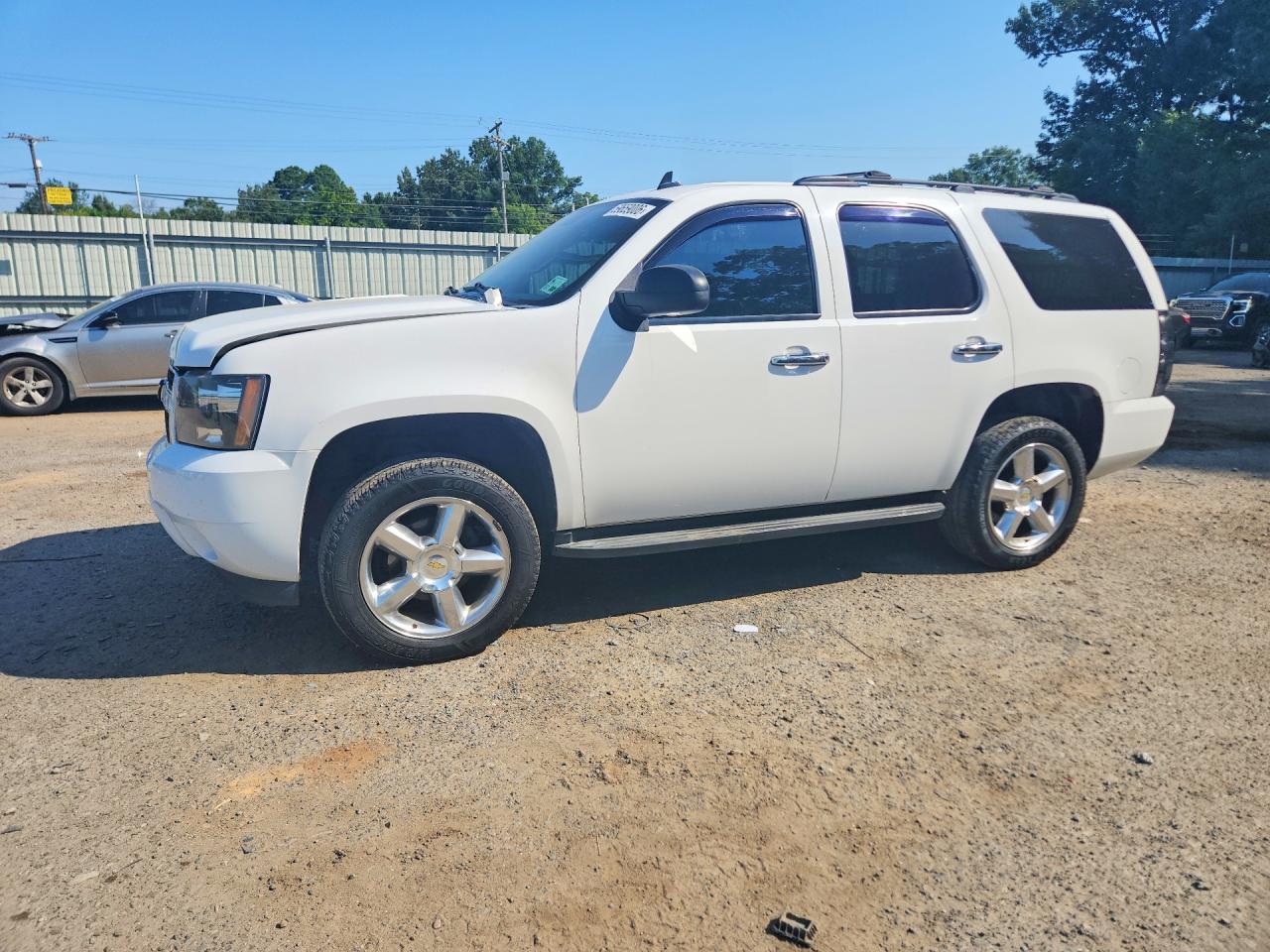 1GNSCBE03DR359775 · 2013 CHEVROLET TAHOE