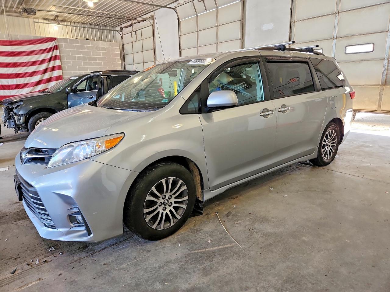 5TDYZ3DC1LS050356 · 2020 TOYOTA SIENNA