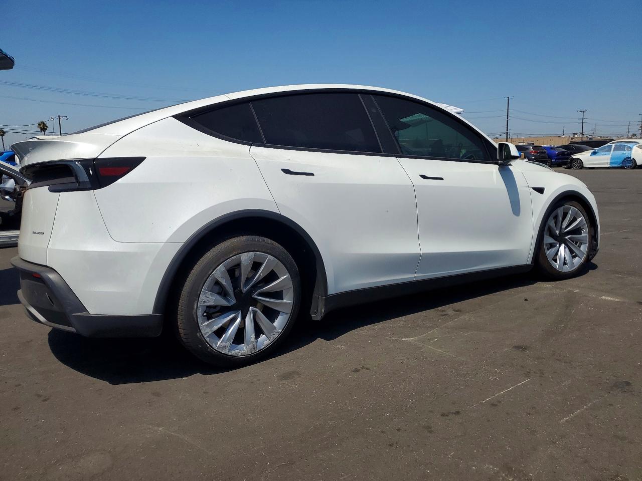7SAYGDEE1TF451487 · 2026 TESLA MODEL Y · 3/13