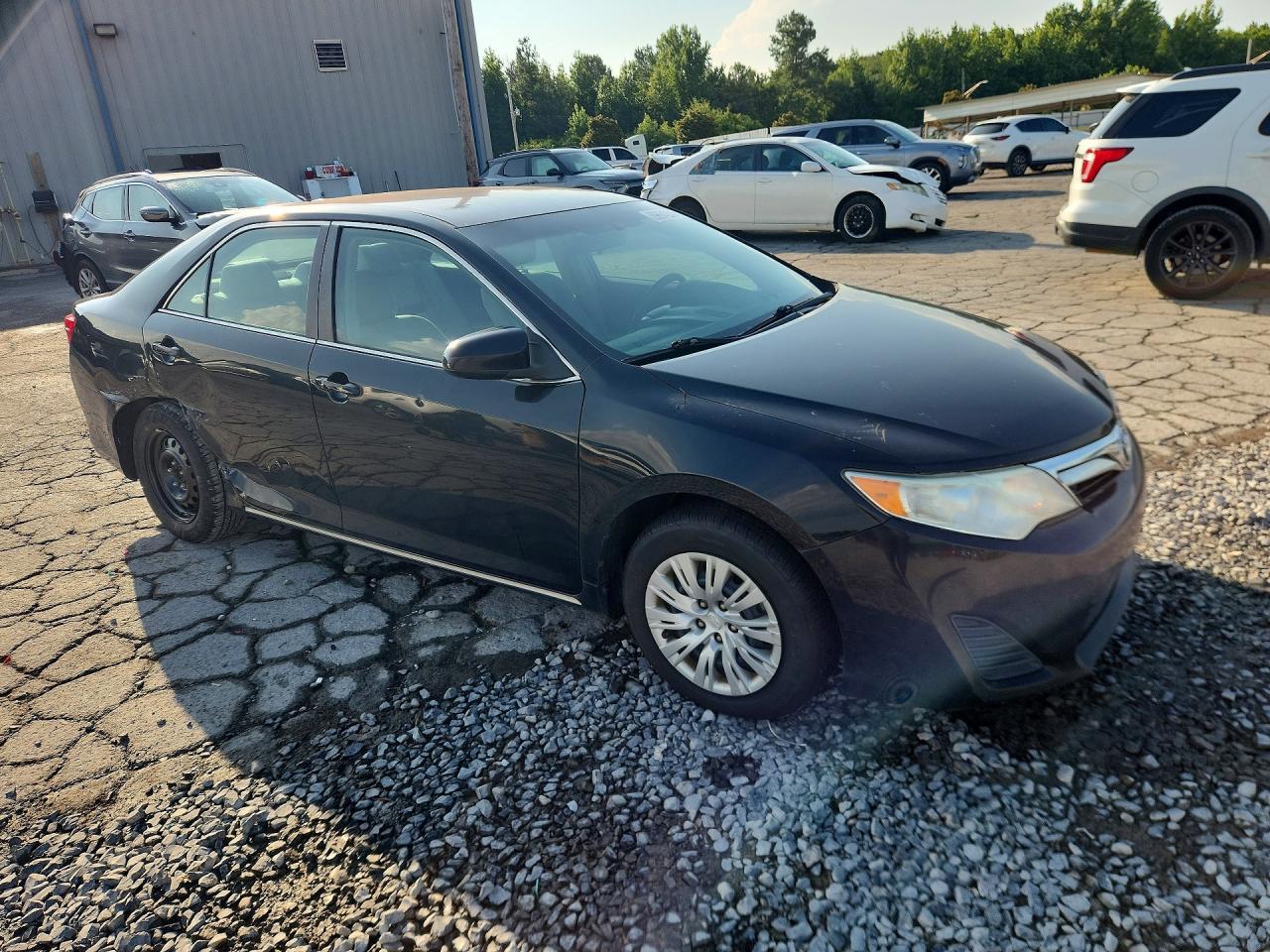 4T1BF1FK2EU853551 · 2014 TOYOTA CAMRY · 4/12