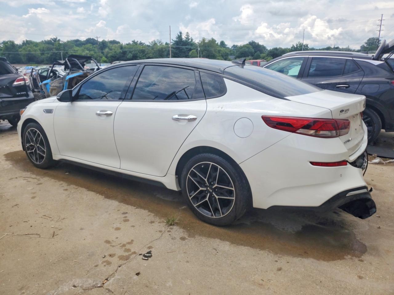 5XXGT4L32LG429100 · 2020 KIA OPTIMA · 2/12