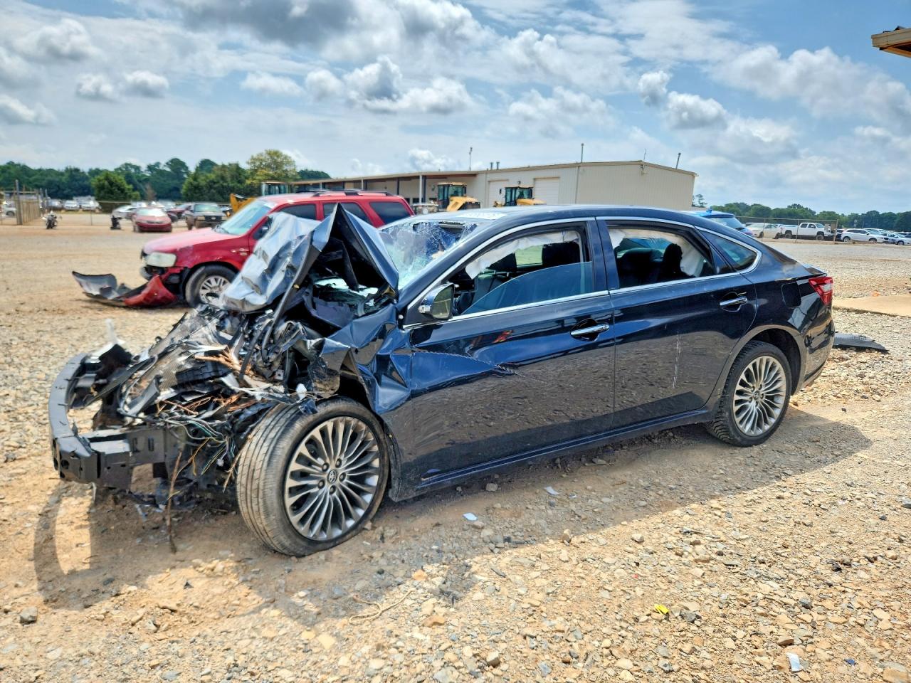 4T1BK1EB9GU224899 · 2016 TOYOTA AVALON