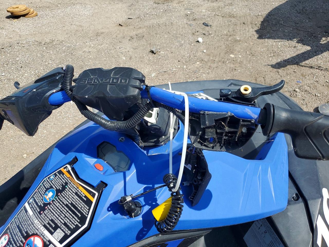 YDVA5856E222 · 2022 SEA DOO SPARK · 9/10