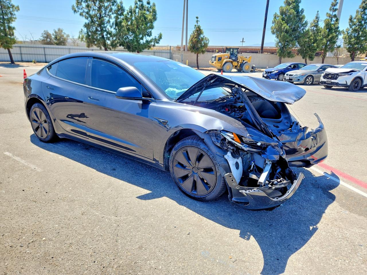 5YJ3E1EB8RF732633 · 2024 TESLA MODEL 3 · 4/12