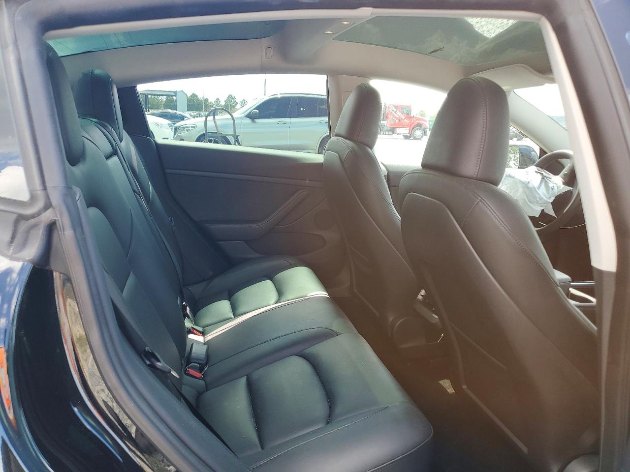 5YJ3E1EA5PF645602 · 2023 TESLA MODEL 3 · 10/12