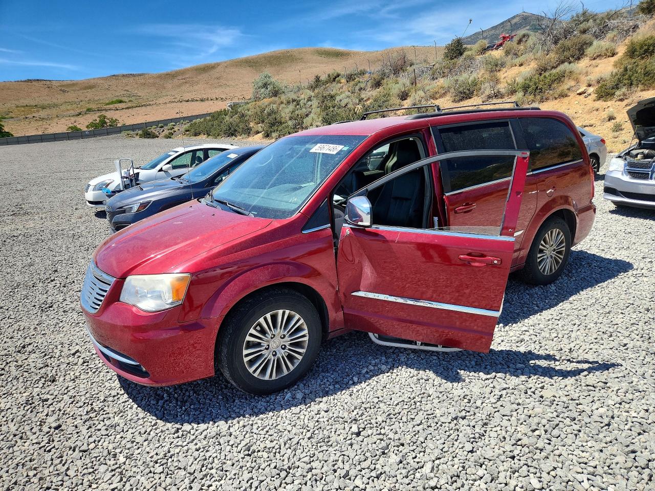 2C4RC1CG4FR588691 · 2015 CHRYSLER TOWN & COUNTRY