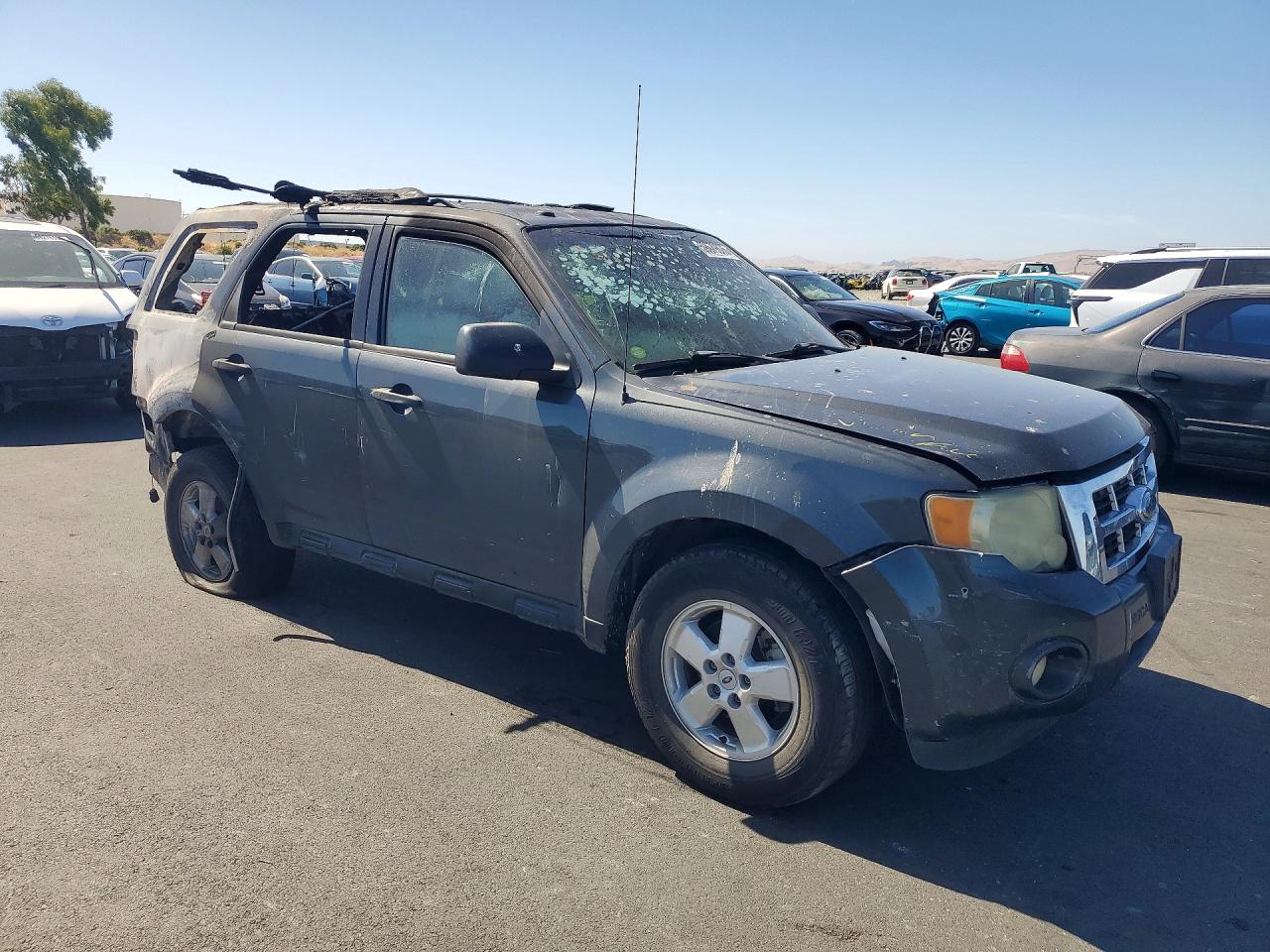 1FMCU03719KD07247 · 2009 FORD ESCAPE · 4/13