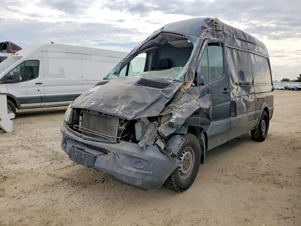 WD3PE7CC8FP111534 · 2015 MERCEDES-BENZ SPRINTER