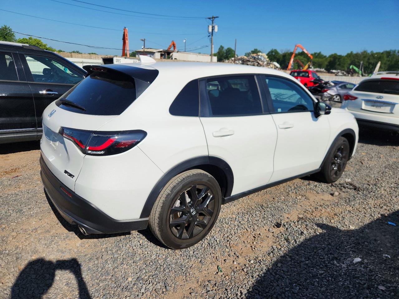 3CZRZ2H52RM737200 · 2024 HONDA HR-V · 3/13