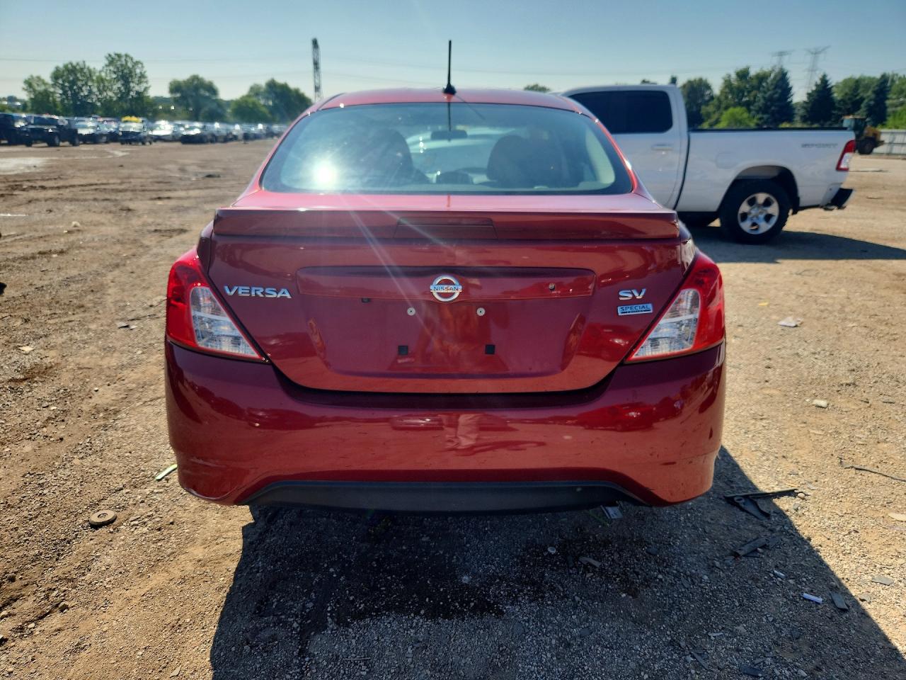 3N1CN7AP5HL892122 · 2017 NISSAN VERSA · 6/12