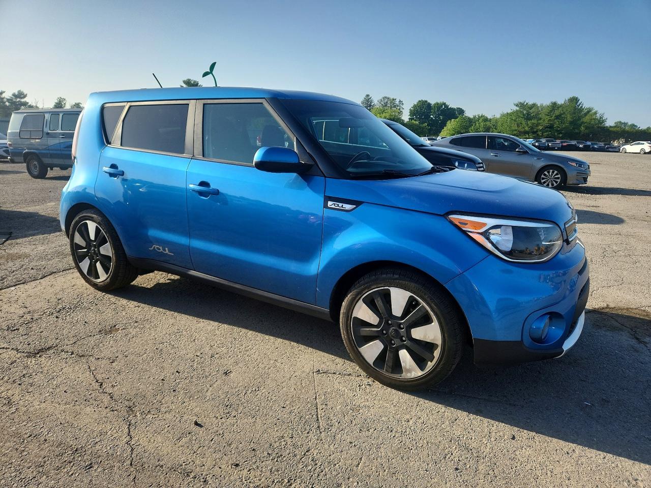 KNDJP3A56H7501974 · 2017 KIA SOUL · 4/12