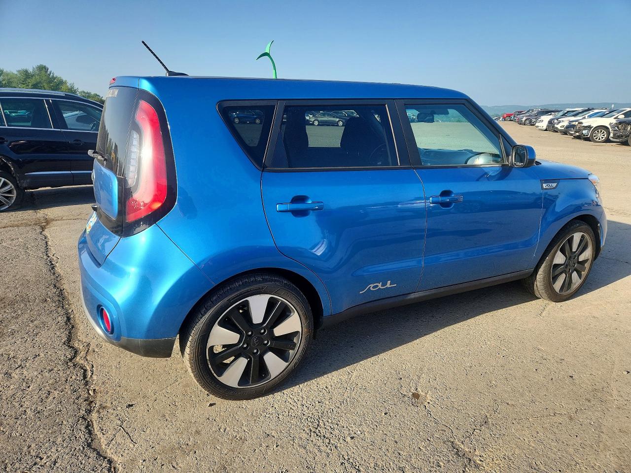 KNDJP3A56H7501974 · 2017 KIA SOUL · 3/12