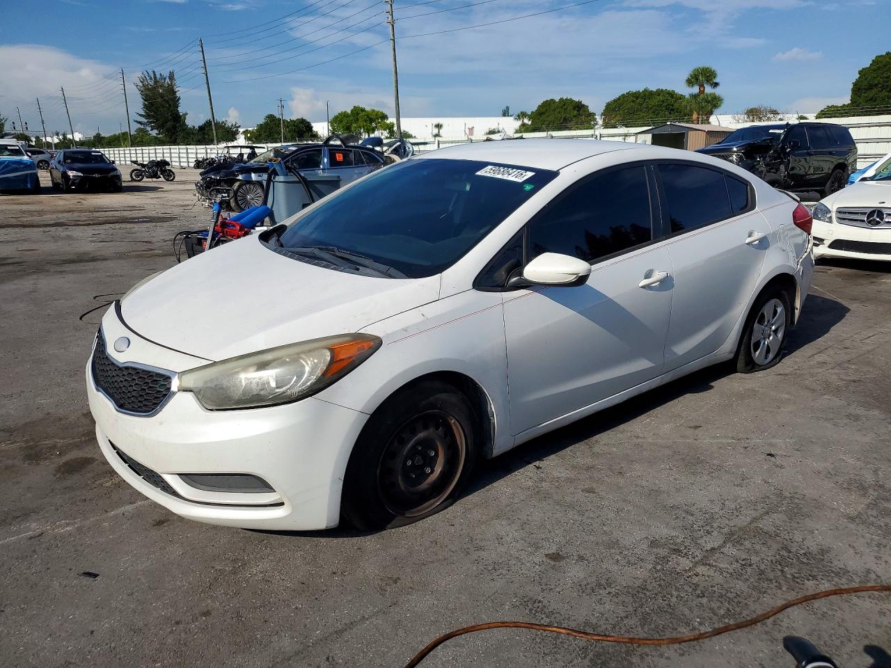 KNAFK4A6XE5062253 · 2014 KIA FORTE