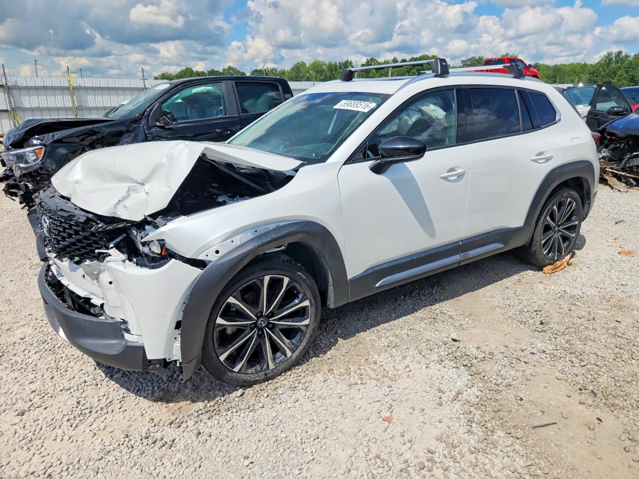 7MMVABEY8RN184777 · 2024 MAZDA CX-50