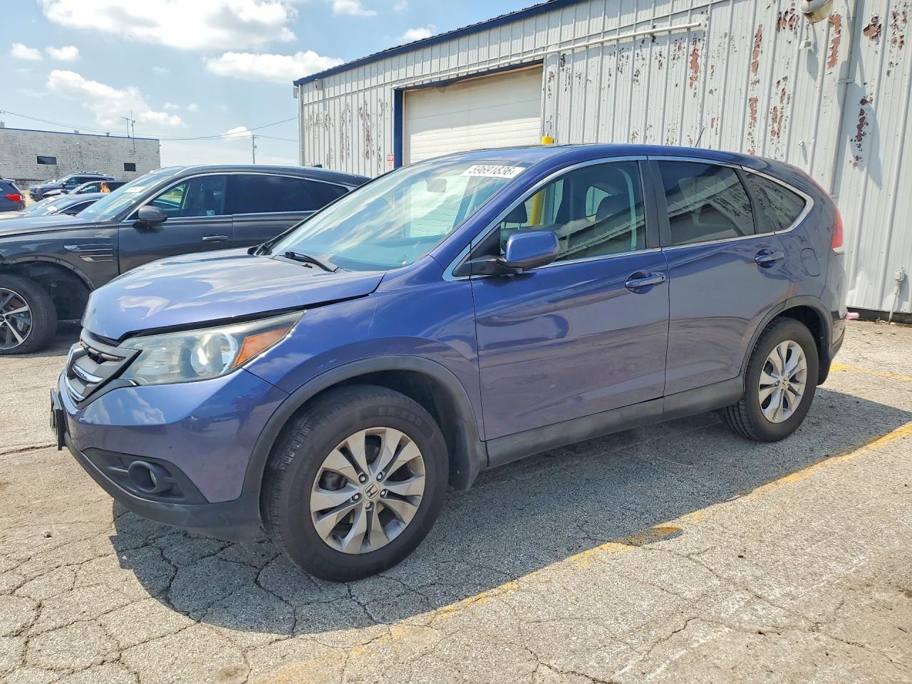 2HKRM4H57EH631860 · 2014 HONDA CR-V