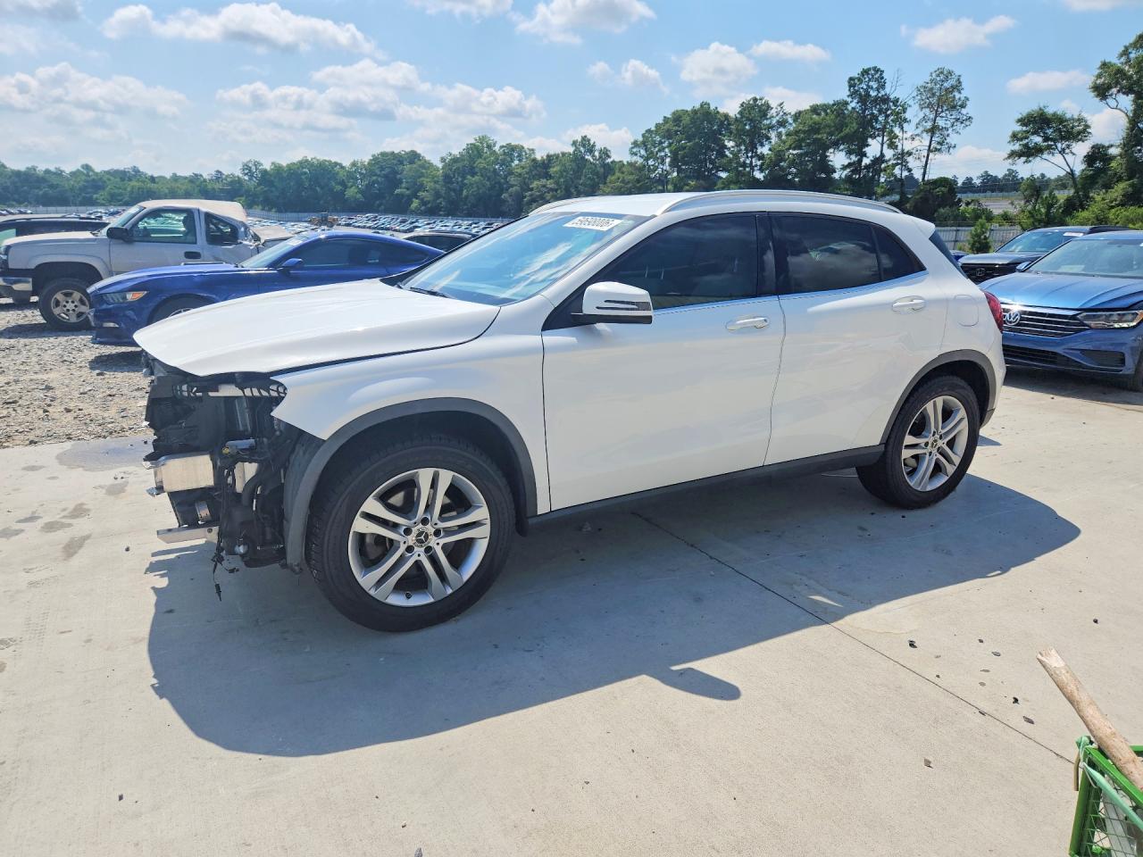 WDCTG4EB2LU024236 · 2020 MERCEDES-BENZ GLA