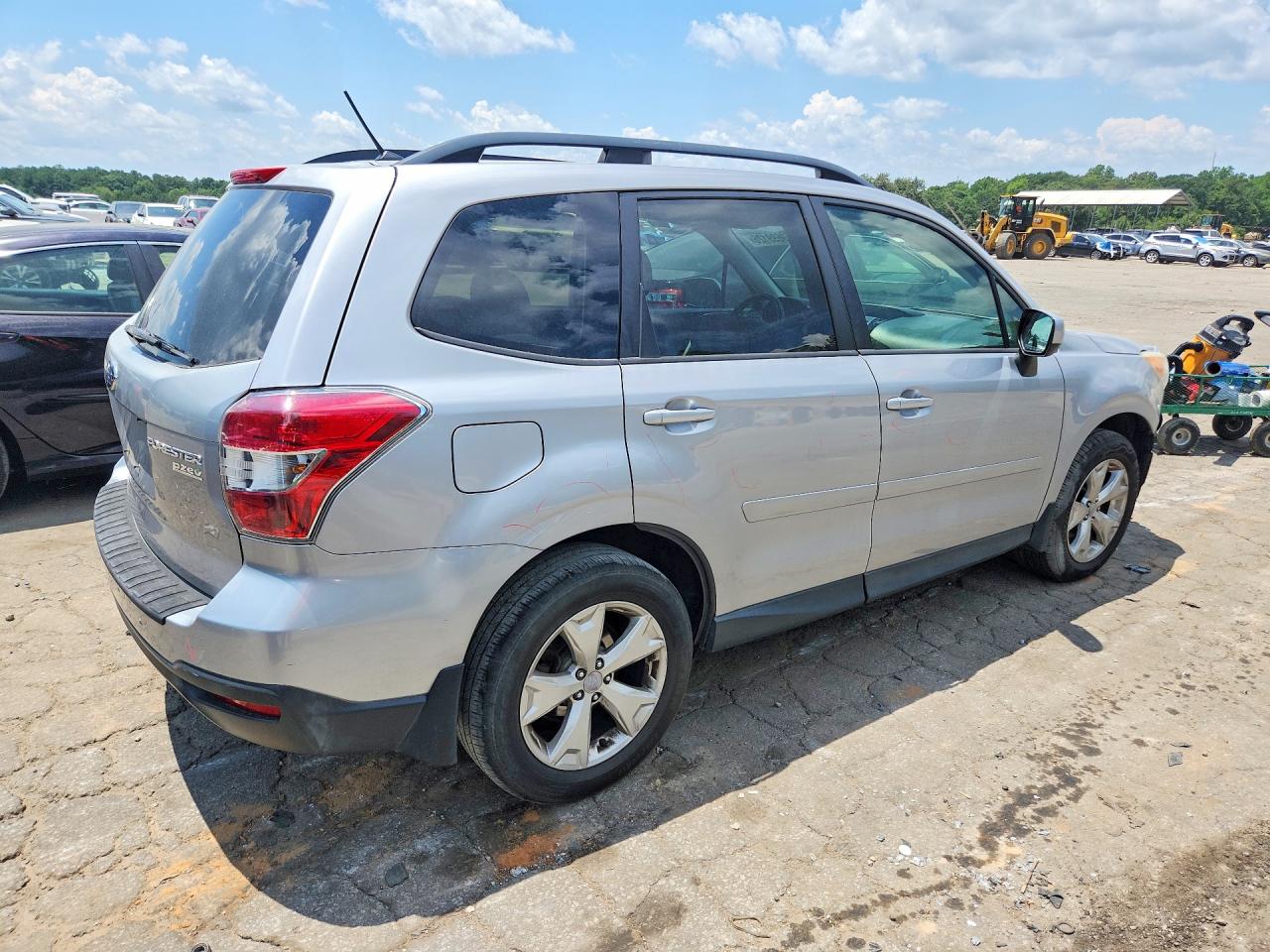 JF2SJADC0FH442756 · 2015 SUBARU FORESTER · 3/12