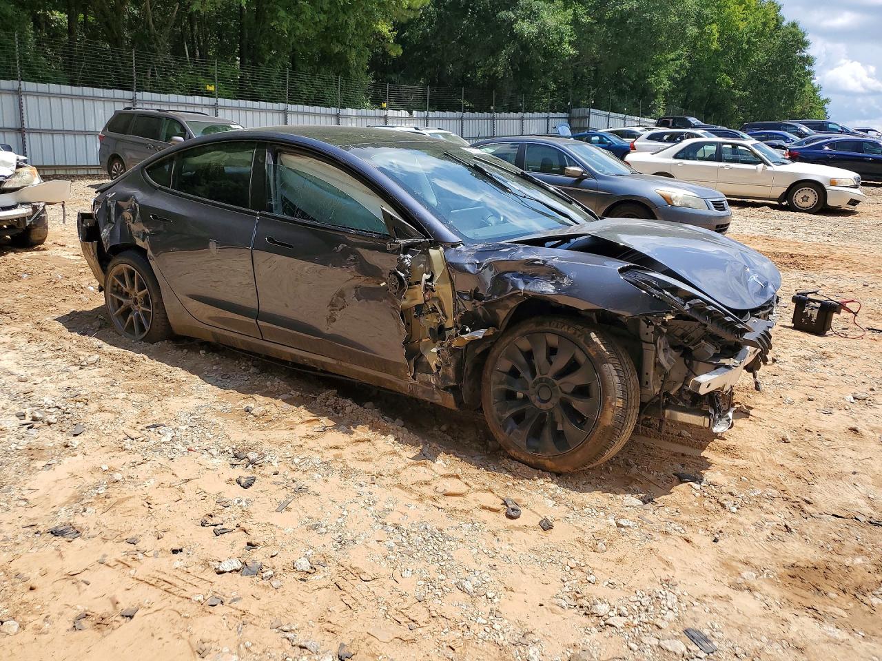 5YJ3E1EB9NF164502 · 2022 TESLA MODEL 3 · 4/12
