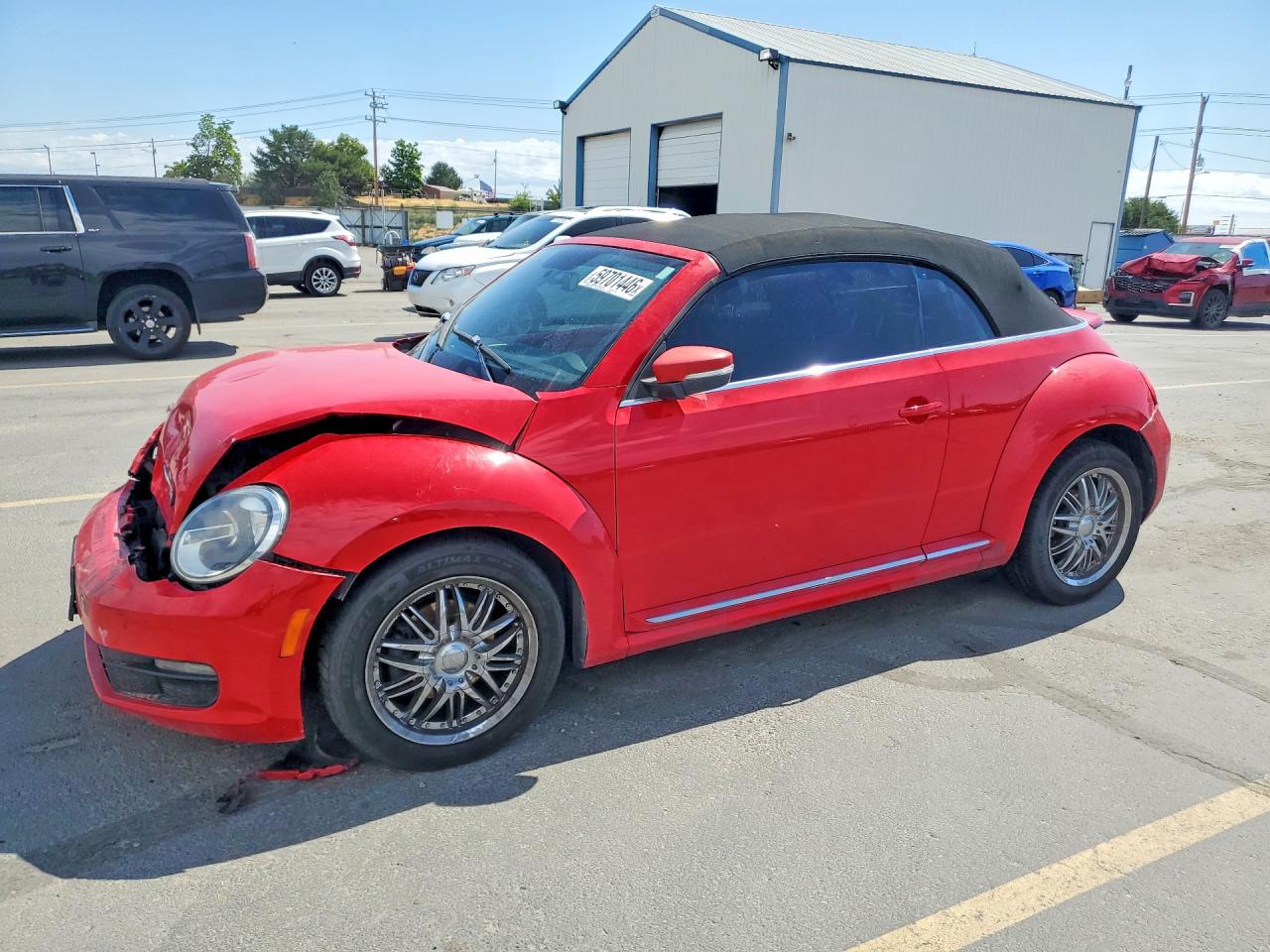 3VW517AT8FM802951 · 2015 VOLKSWAGEN BEETLE