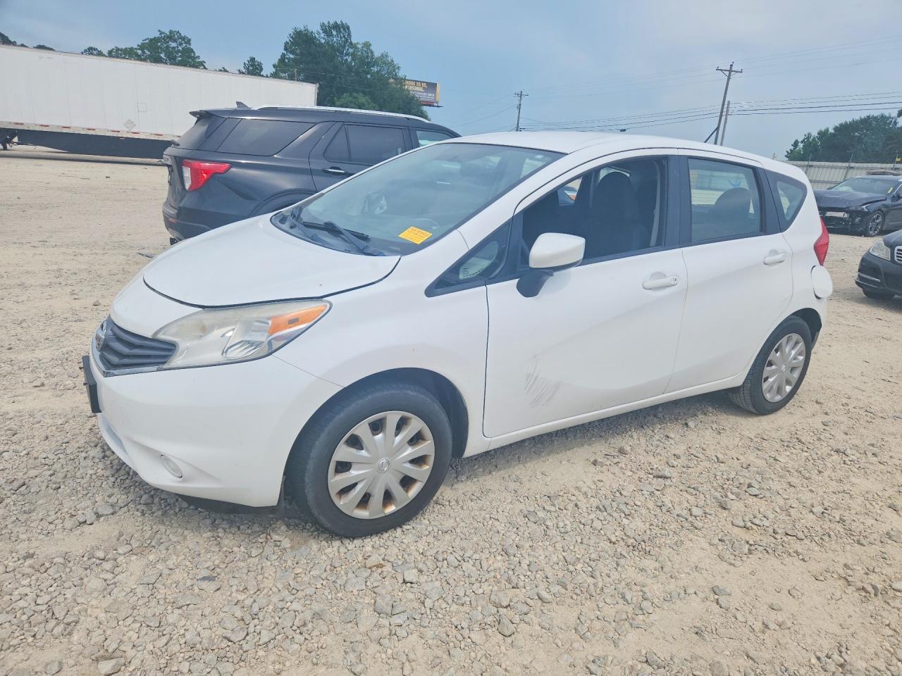 3N1CE2CP4FL422063 · 2015 NISSAN VERSA NOTE