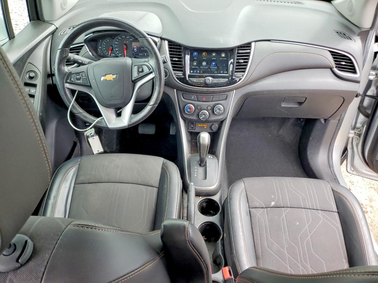 KL7CJLSB3JB644329 · 2018 CHEVROLET TRAX · 8/13