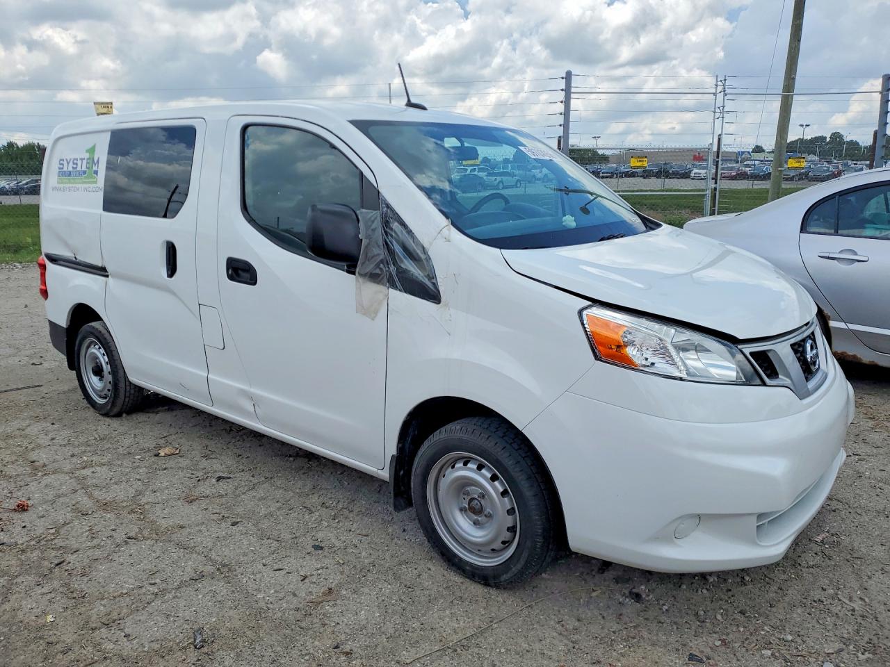 3N6CM0KN5LK697329 · 2020 NISSAN NV200 · 4/14