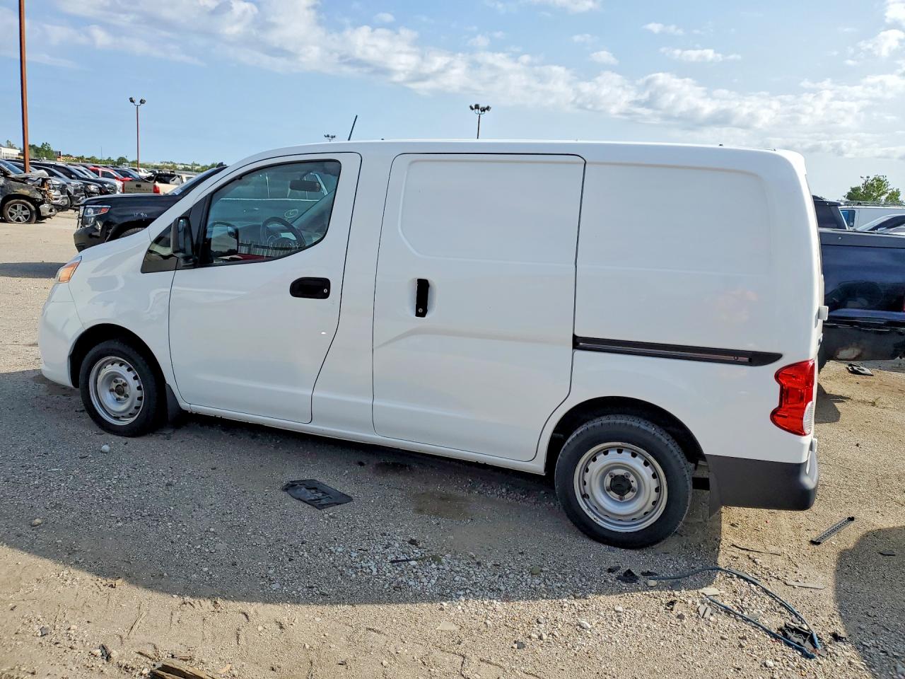 3N6CM0KN5LK697329 · 2020 NISSAN NV200 · 2/14