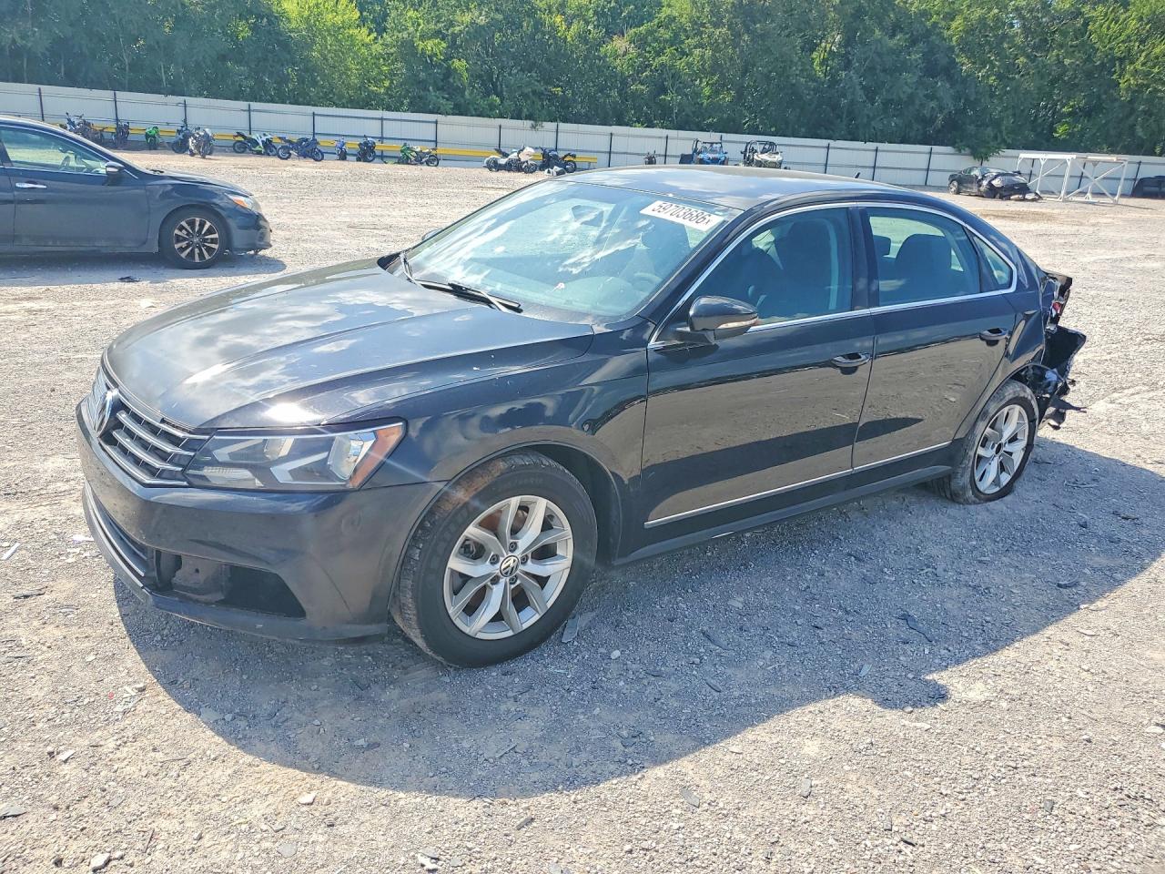 1VWAT7A33GC010489 · 2016 VOLKSWAGEN PASSAT