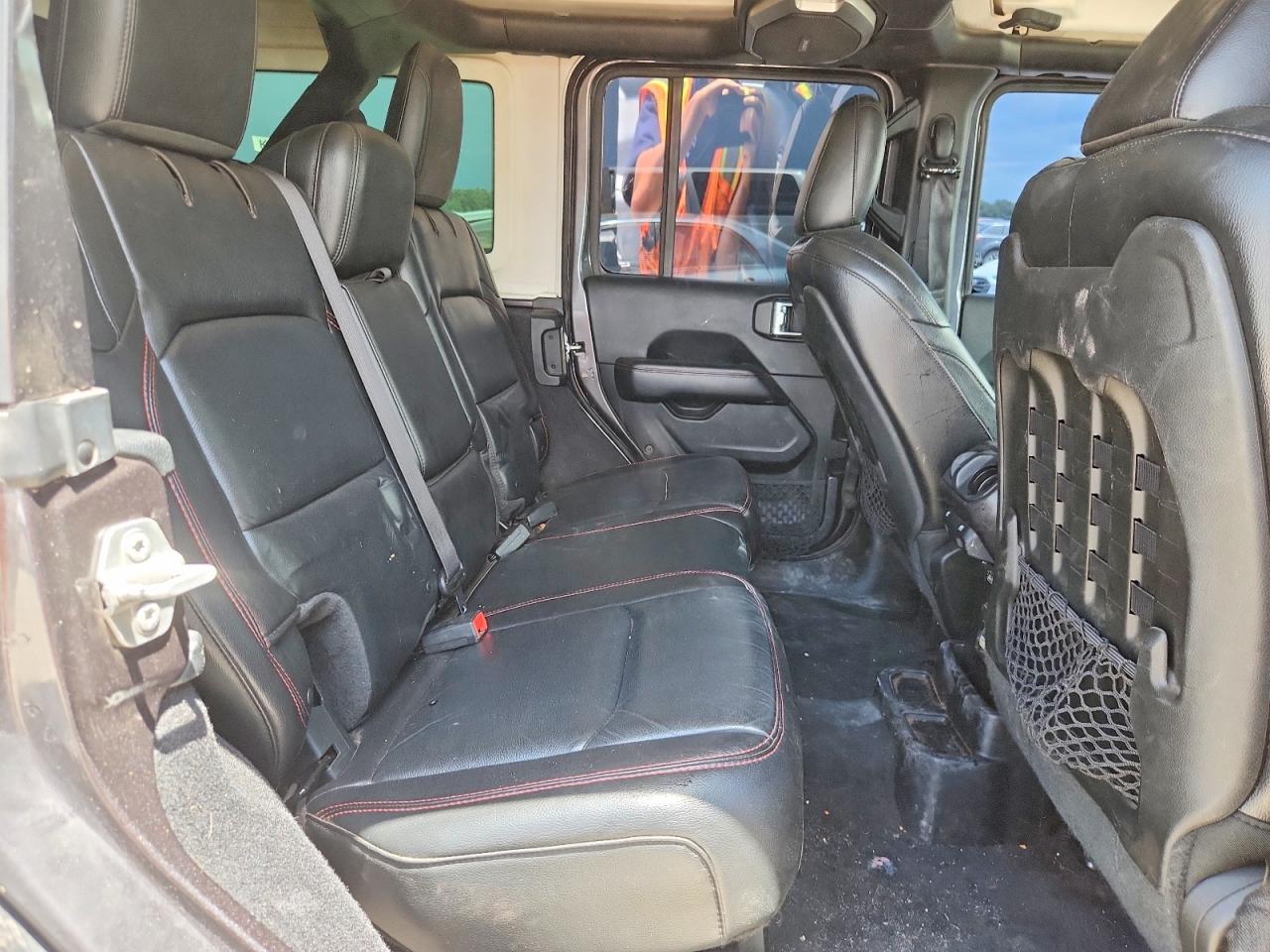 1C4HJXFG1JW214264 · 2018 JEEP WRANGLER UNLIMITED · 11/13