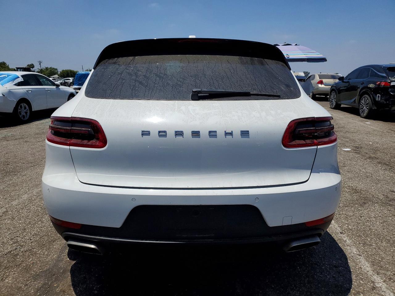 WP1AA2A52HLB01945 · 2017 PORSCHE MACAN · 6/13