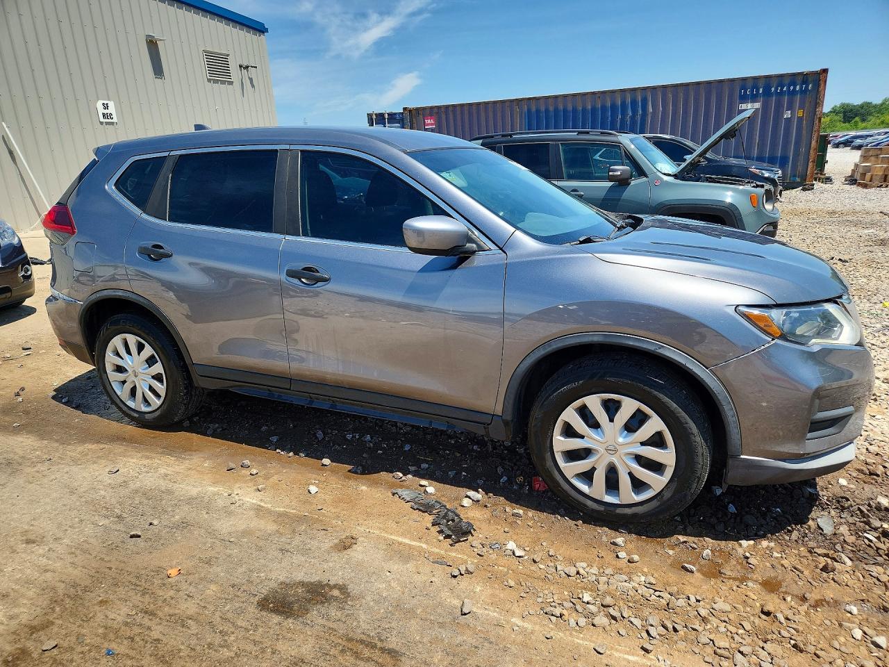 KNMAT2MV5JP546749 · 2018 NISSAN ROGUE · 4/13