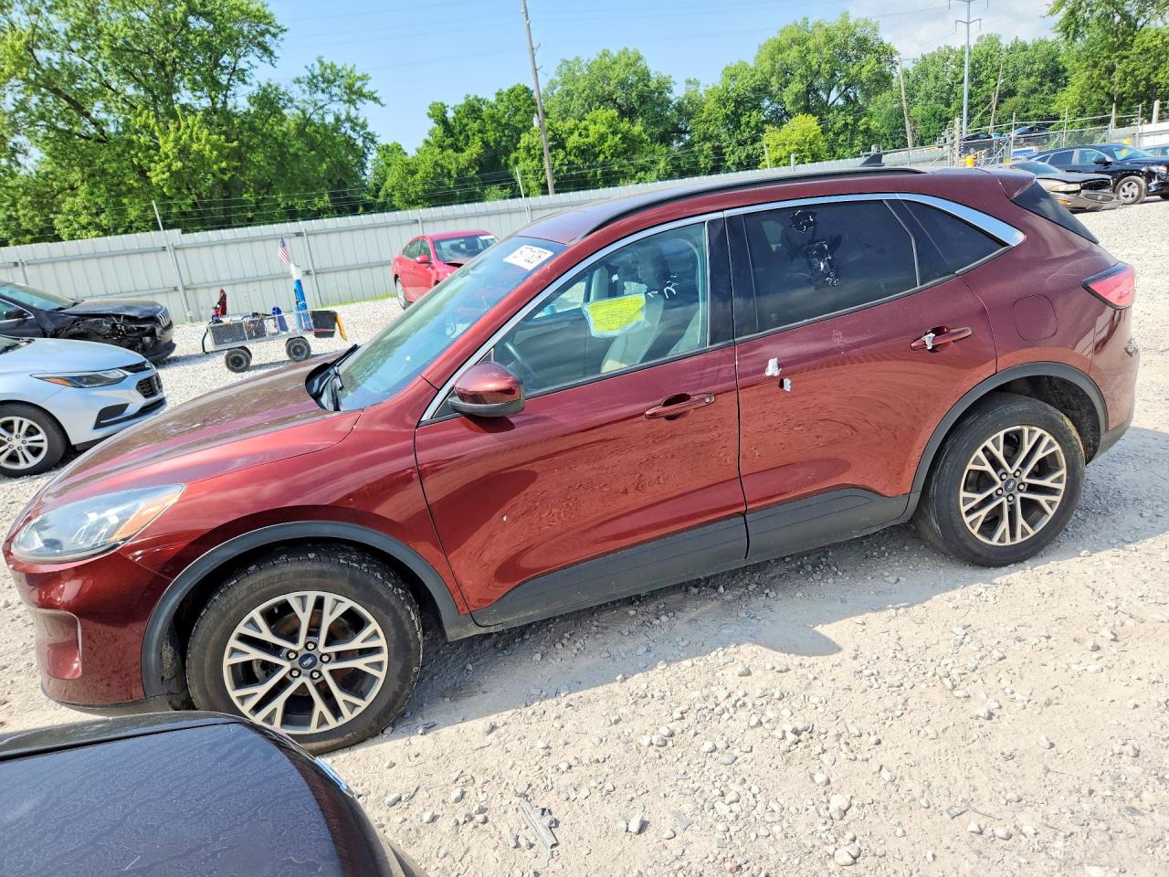 1FMCU9H65MUA64852 · 2021 FORD ESCAPE