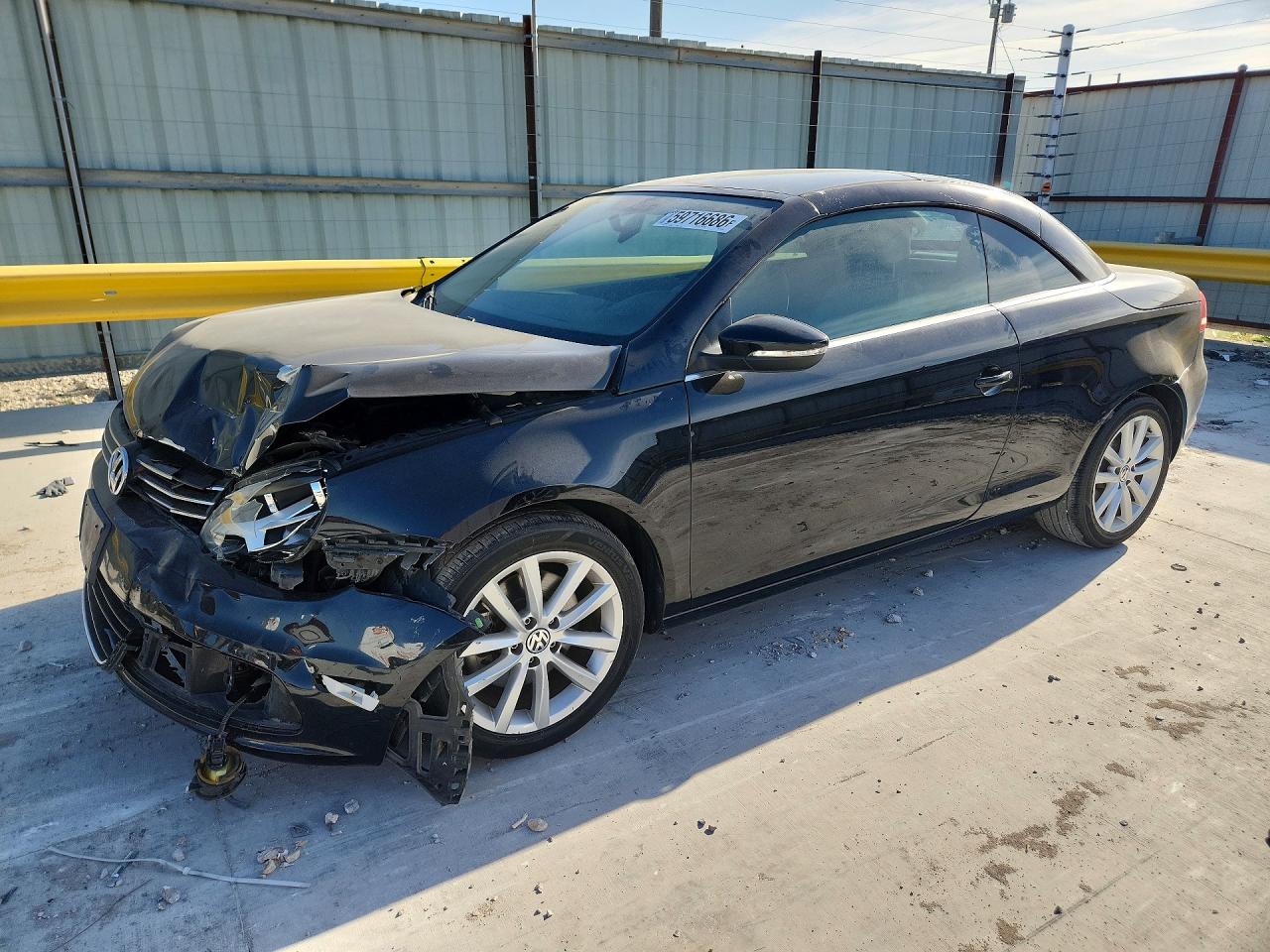 WVWBW8AH7FV002236 · 2015 VOLKSWAGEN EOS