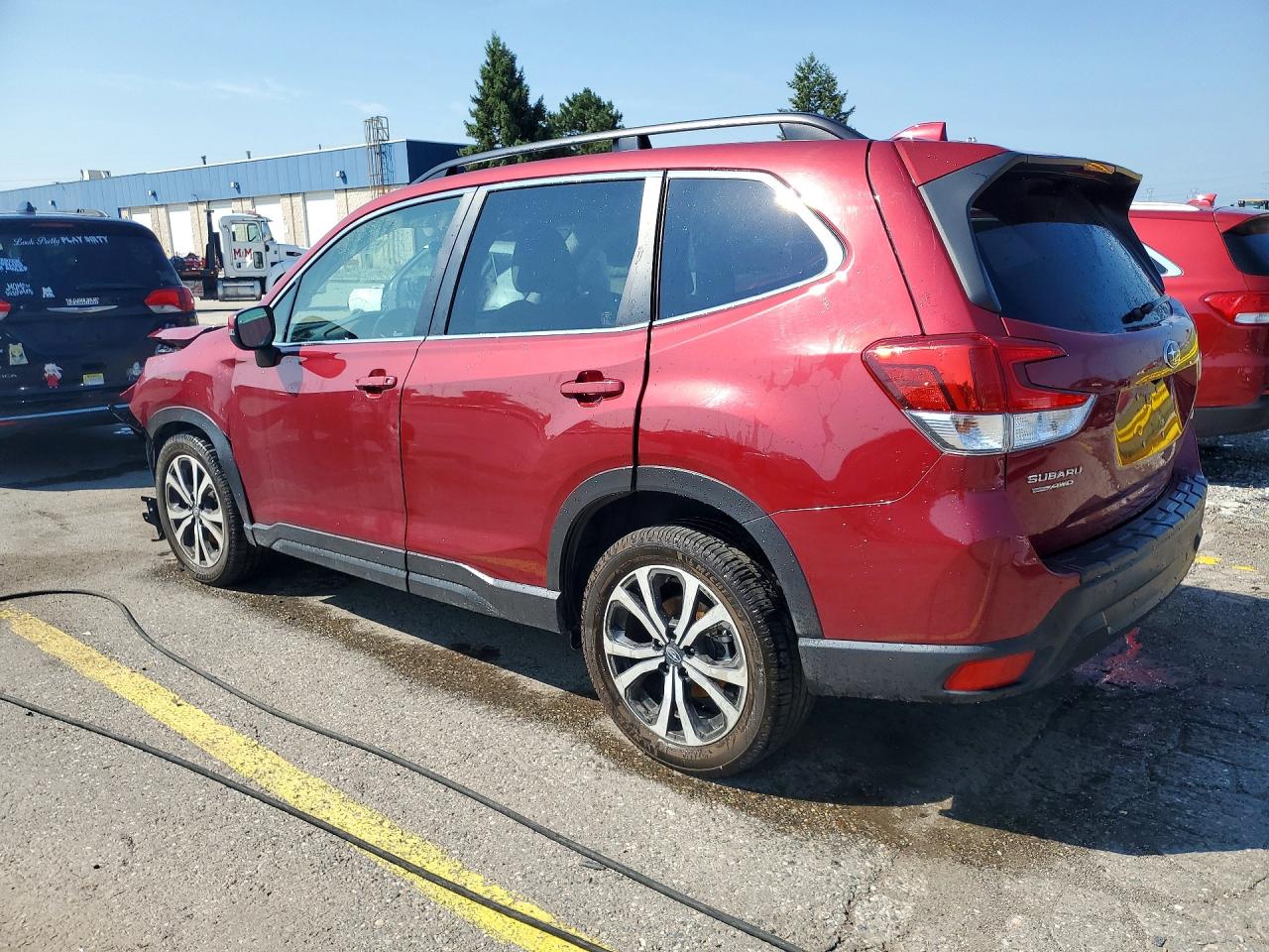 JF2SKAUC1KH423656 · 2019 SUBARU FORESTER · 2/13