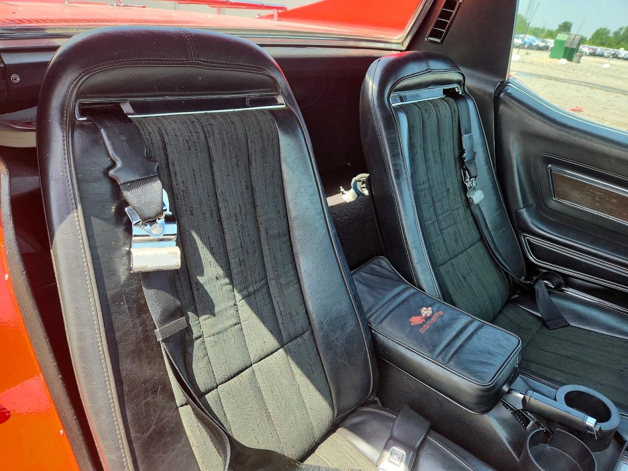194371S105586 · 1971 CHEVROLET CORVETTE · 10/12