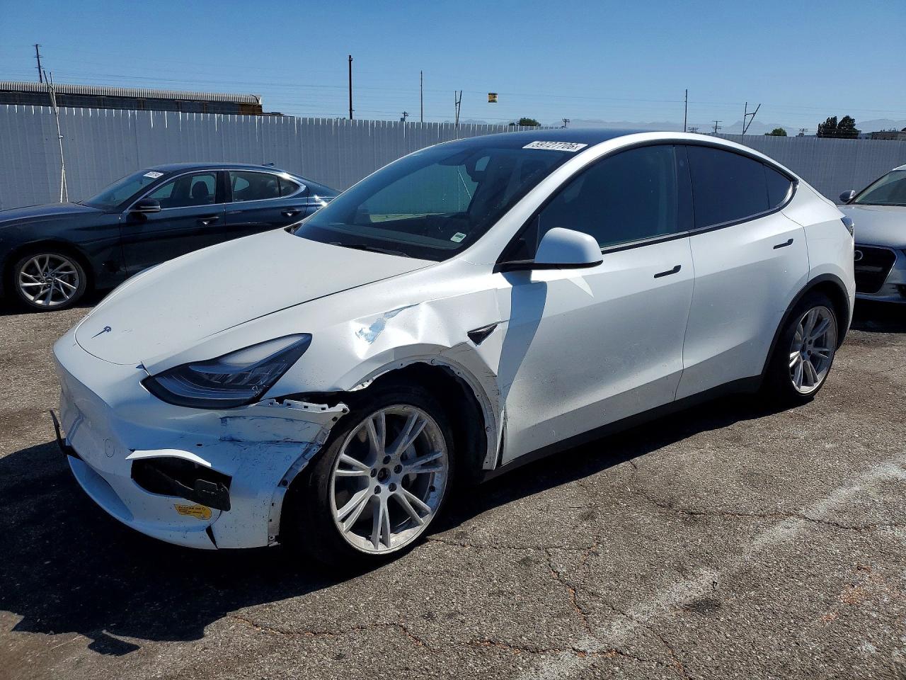 5YJYGDEE8MF138628 · 2021 TESLA MODEL Y