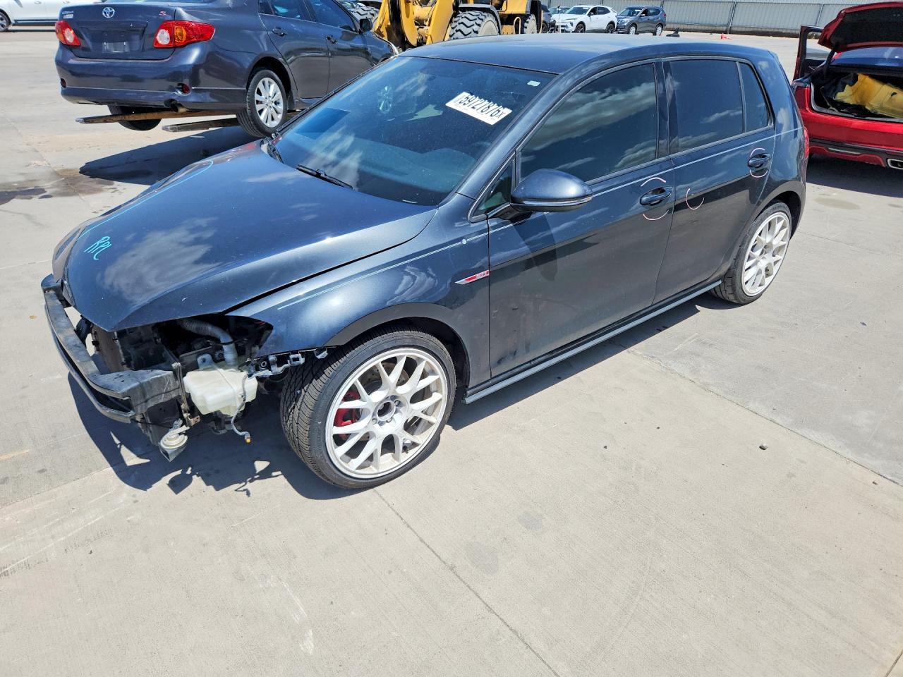 3VW5T7AU8HM001135 · 2017 VOLKSWAGEN GTI